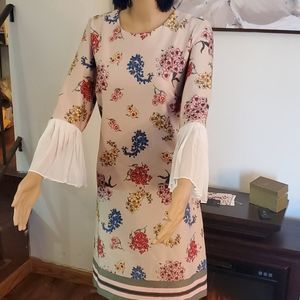7th Avenue NY and Company Size Medium NWOT